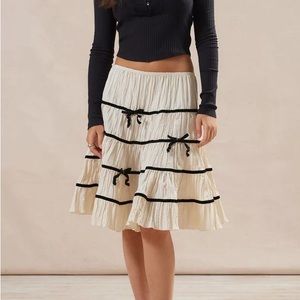 Kimchi Blue Lillian Tiered Bow Midi Skirt